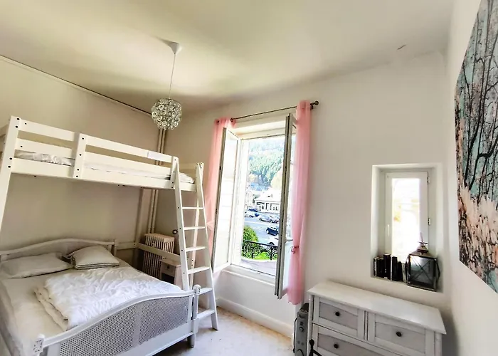 Apartment Le Beau Site Chaleureux Et Lumineux A Pieds Mont-Dore